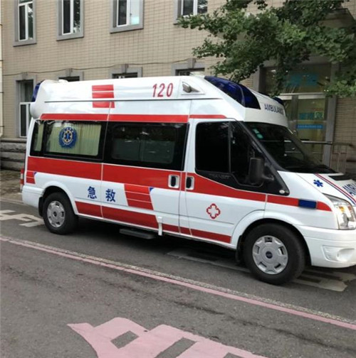 李沧选择我们的救护车出租,开启安心转院之旅